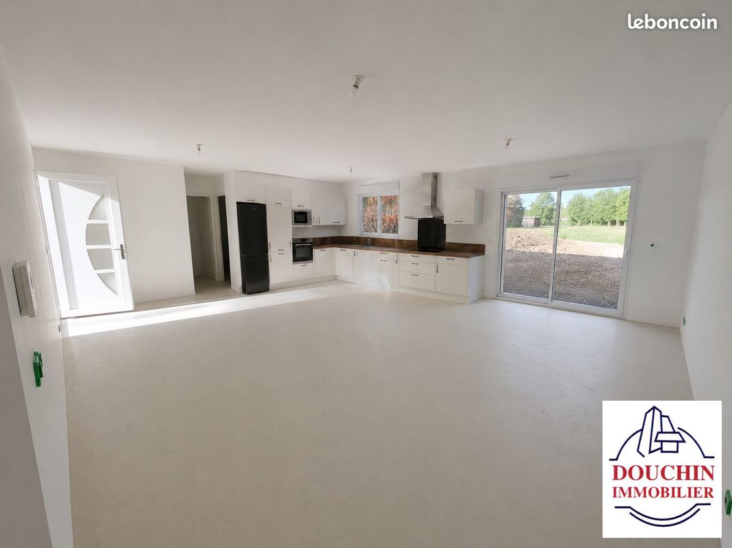Maison 4 pièces 98 m² · à Frettemeule · 98 m² · 883 €