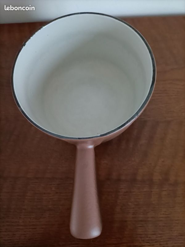 Superbe Service à Fondue NOMAR En Fonte Naturelle – Fabrication Française, Couleur Orange éclatant