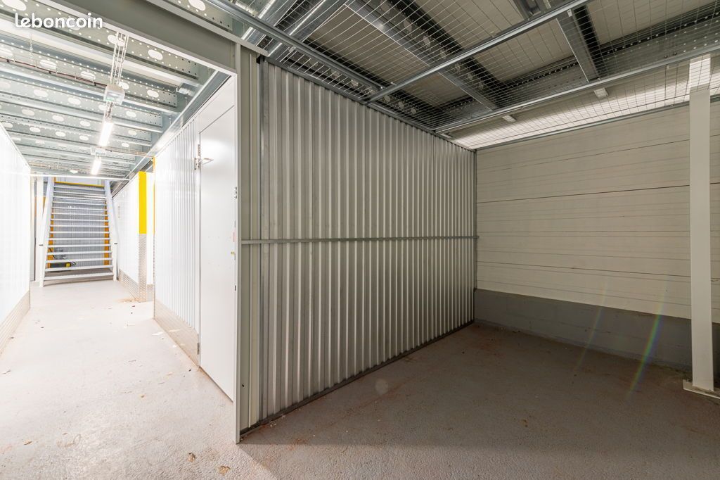 Parking 11 m² · à Chelles · 11 m² · 277 €/mois