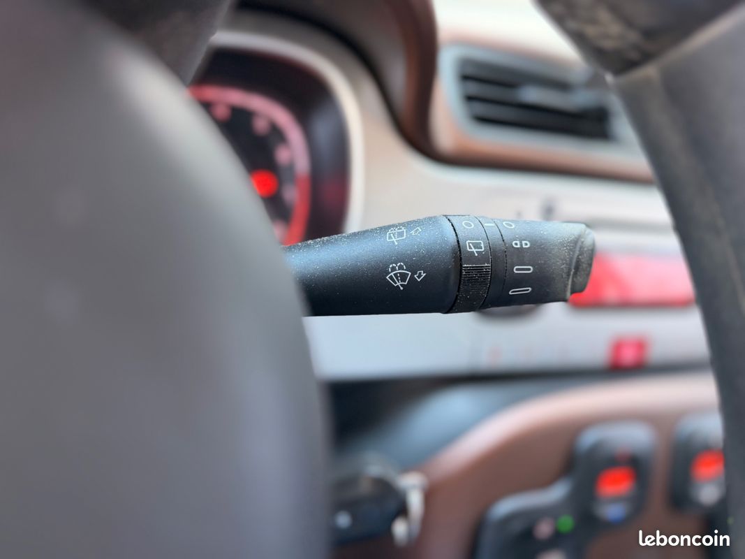 FIAT PANDA CROSS 0.9 TWINAIR 90CH 4X4 START-STOp (image 24)