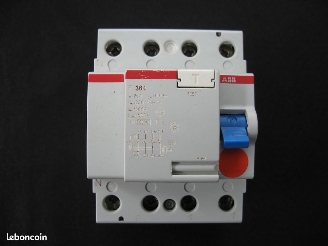 Interrupteur différentiel 25A - 30mA (image 1)