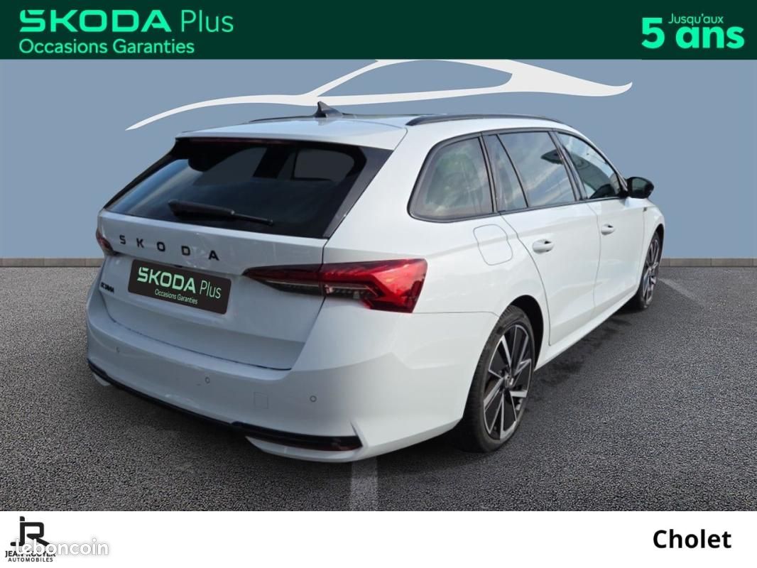 Skoda Octavia COMBI 2.0 TDI 150 ch SCR DSG7 Sportline (image 5)