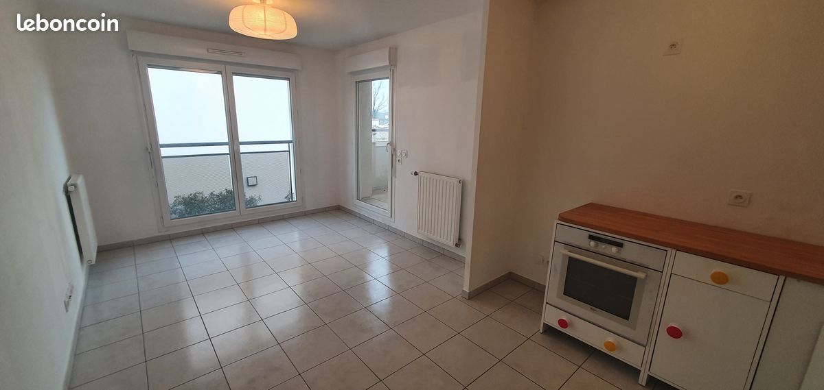 Appartement 2 pièces 40 m² · à Vaulx-en-Velin · 40 m² · 145 000 €