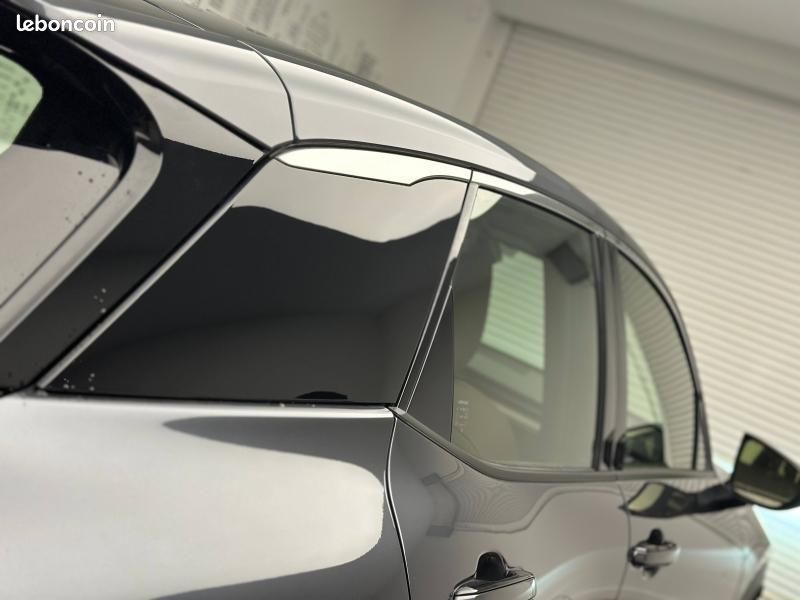 Lexus LBX 1.5 136ch Cool 2WD (image 2)