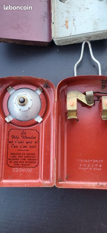 Ancienne lampe de poche période mobilisation Reuge St Croix | Kaufen