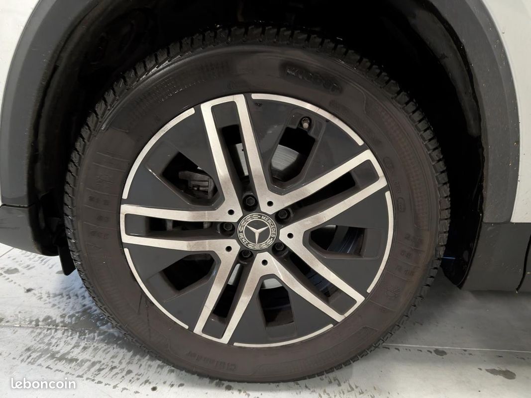 MERCEDES GLA 200 1.3 165 Progressive Line 7G-DCT (image 36)