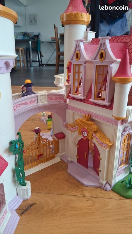 Grand chateau de princesse playmobil - chateau u montellier