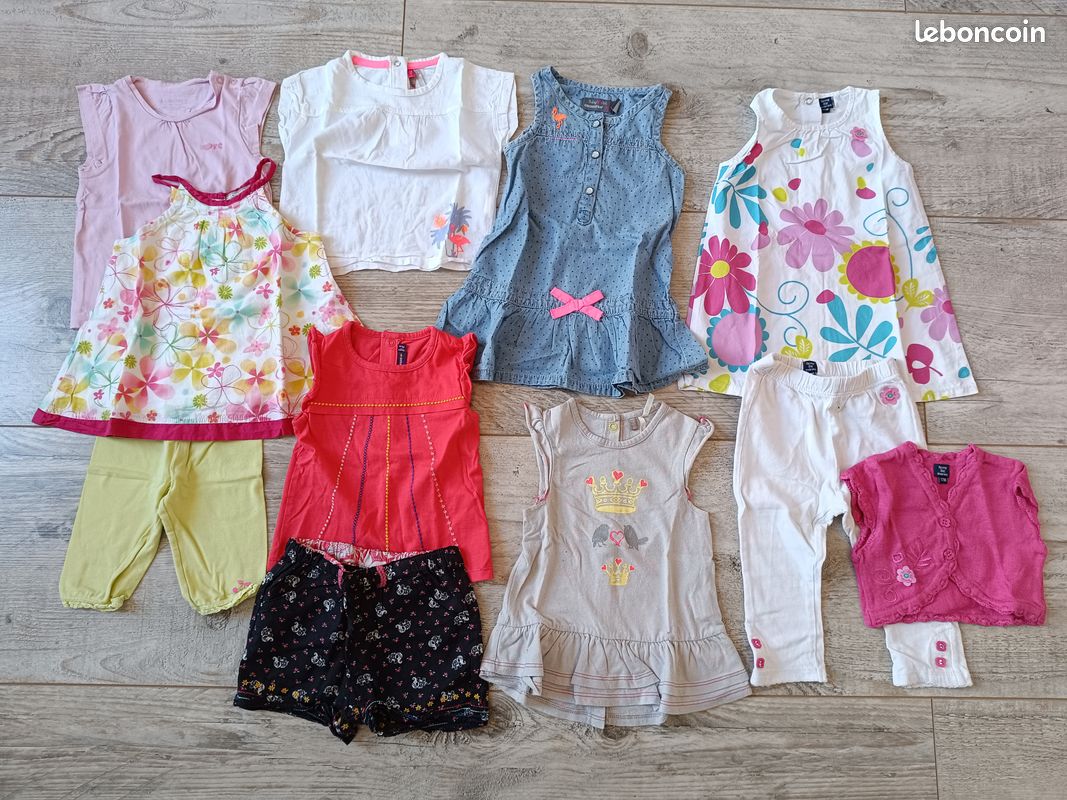 Lot vêtements bébé fille - 12 mois (image 1)