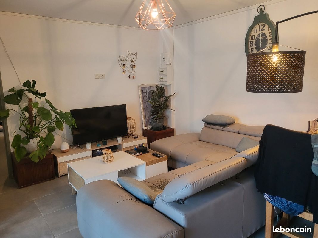 Maison 3 pièces 60 m² · à Roquevaire · 60 m² · 990 €/mois