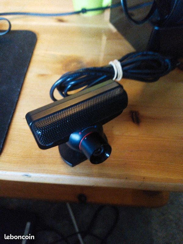 PlayStation camera (image 1)