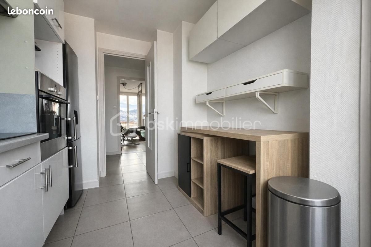 Appartement 4 pièces 67 m² · à Grenoble · 67 m² · 155 000 €