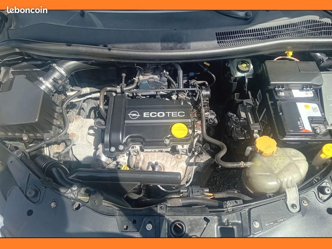 Opel Corsa D restylée 1.0i 12v 65cv Edition -04cv- 112 000 kms (image 10)