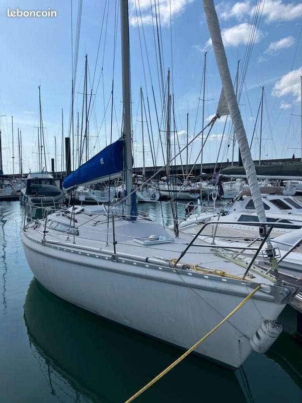 Jeanneau Aquila 28 — Vedi foto 1