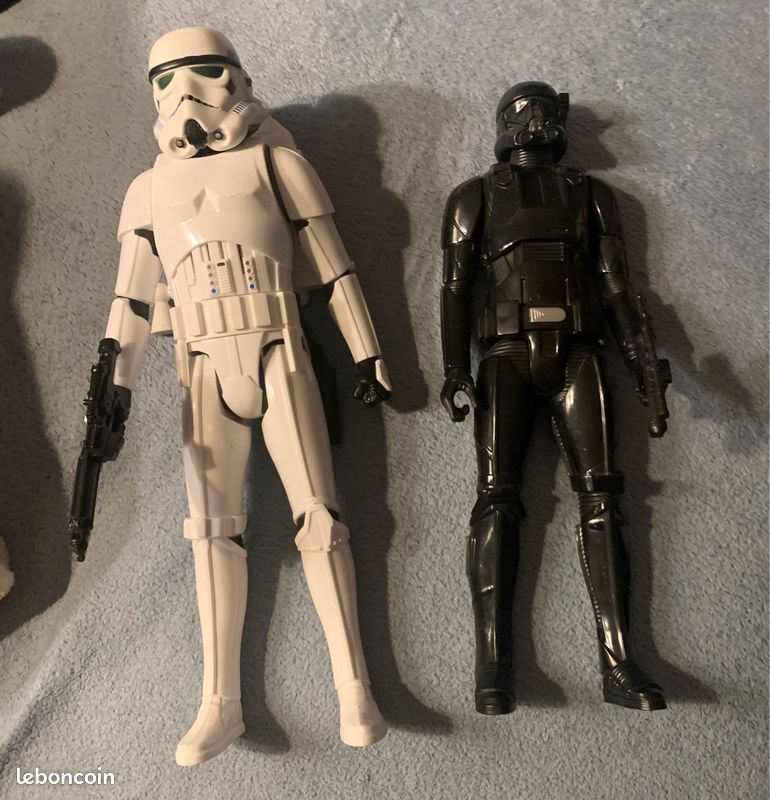 2 Figurines Star wars 30cm (image 1)