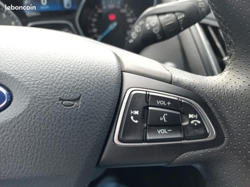 Ford Focus 1.0 EcoBoost 125ch Stop&Start ST Line (image 28)