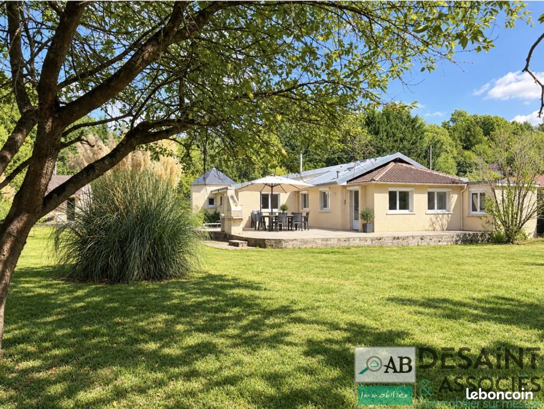 Maison 4 pièces 115 m² · à Crécy-la-Chapelle · 115 m² · 309 000 €