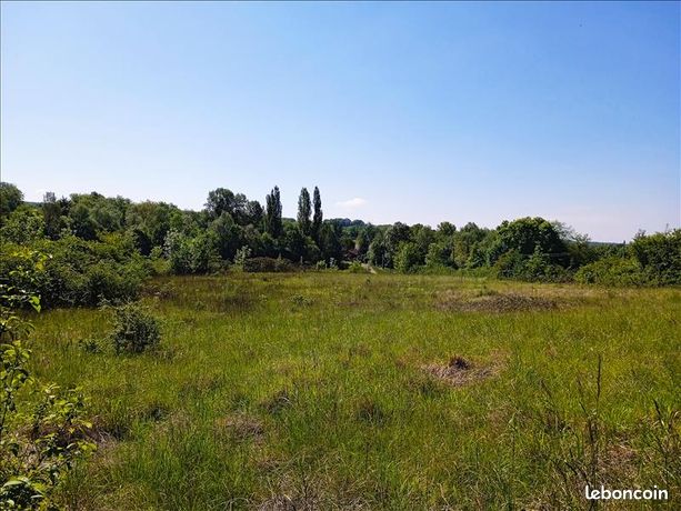 Terrain 2 000 m² Saint Eutrope De Born