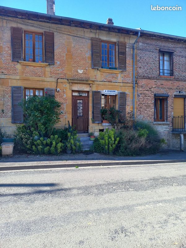 Maison 6 pièces 160 m² · à Vouziers · 160 m² · 140 000 €