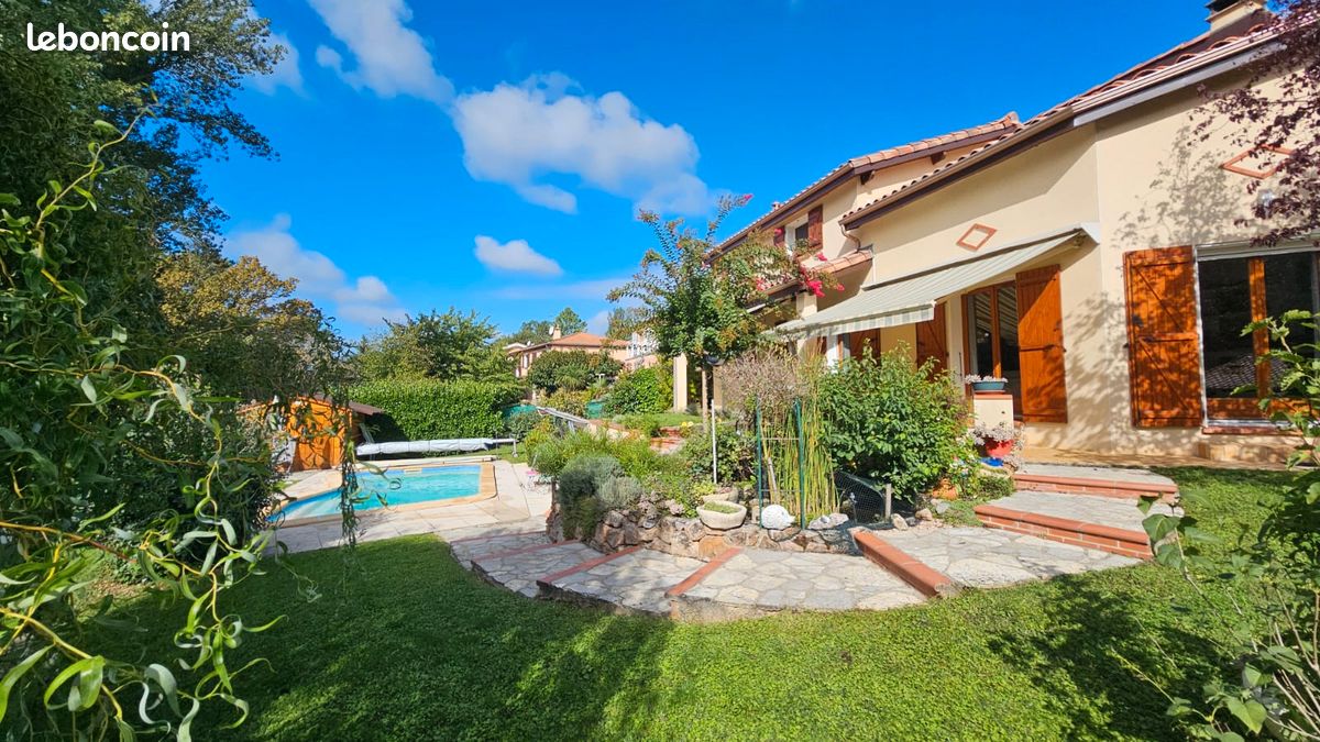 Maison 5 pièces 154 m² · à Escalquens · 154 m² · 490 000 €