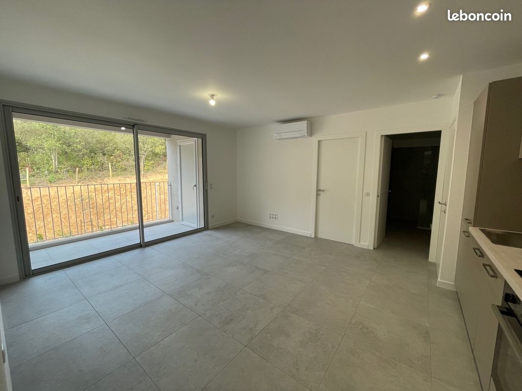 Appartement 2 pièces 40 m² · à Ajaccio · 40 m² · 950 €/mois