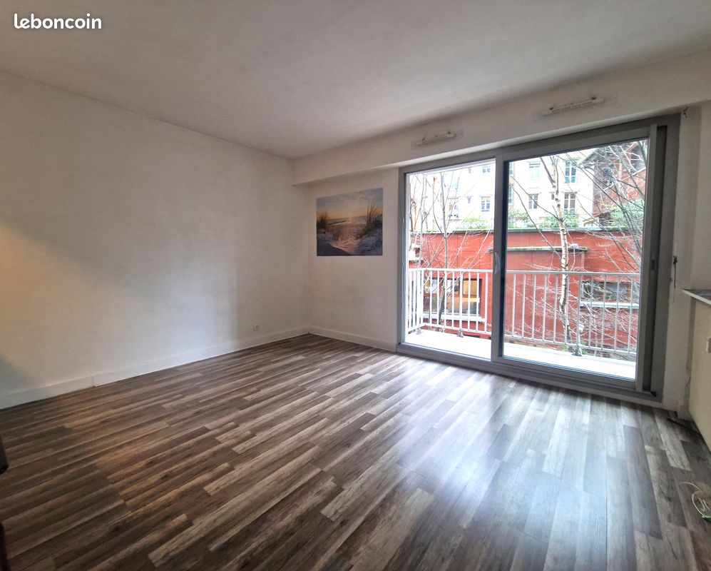 Appartement 1 pièce 31 m² · à Paris · 30,7 m² · 1 060 €/mois