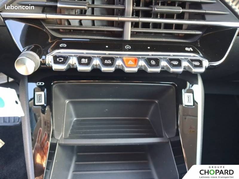 Peugeot 208 Hybrid 100 e-DCS6 Active (image 13)