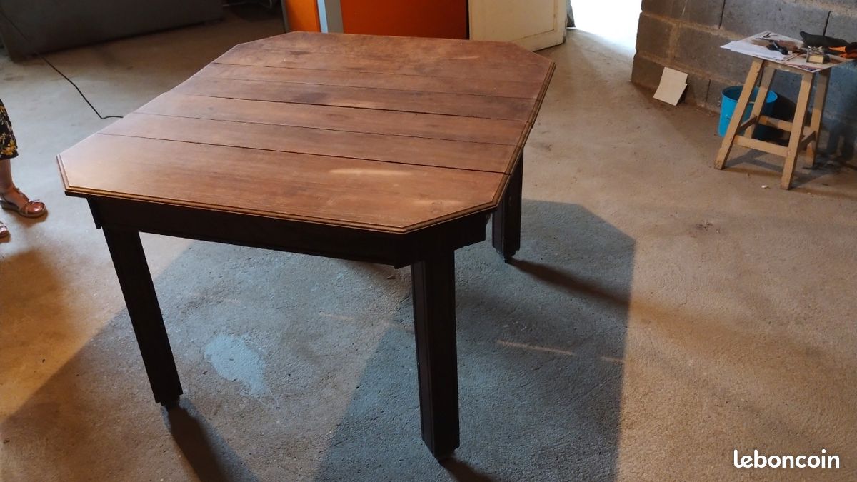 Table en bois massif (image 2)