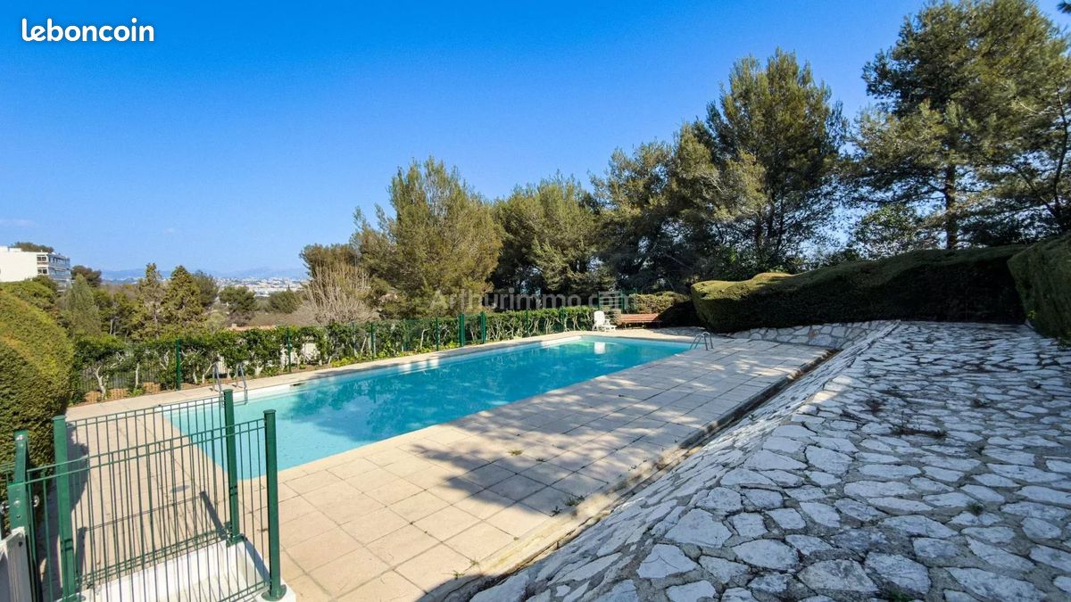 Appartement 2 pièces 39 m² · à Villeneuve-Loubet · 39 m² · 250 000 €