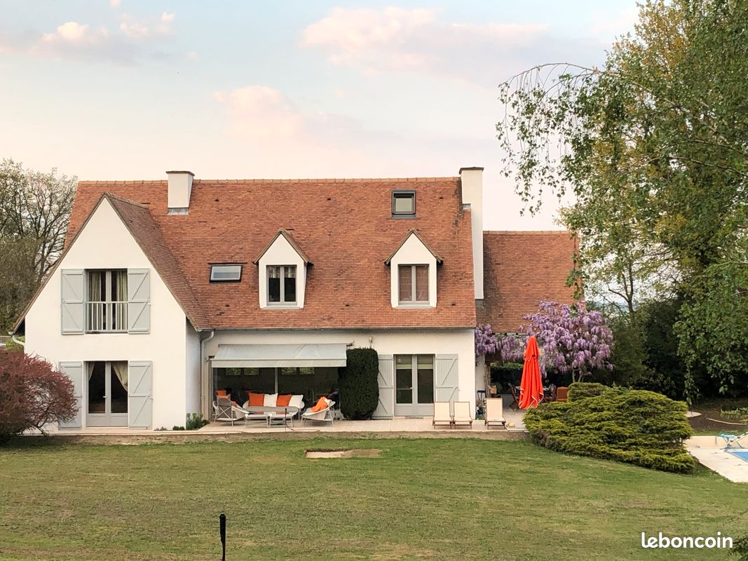 Maison 6 pièces 324 m² · à Villennes-sur-Seine · 324 m² · 995 000 €