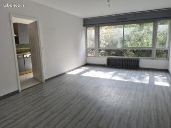 Appartement 4 pièces 92 m² · à Lambersart · 92 m² · 1 050 €/mois