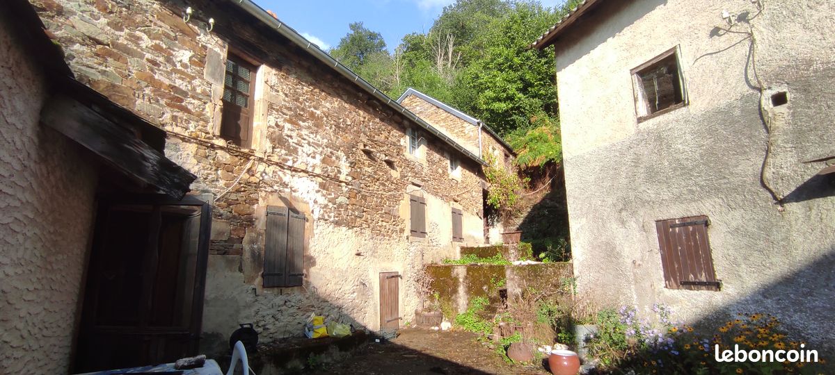 Maison 7 pièces 150 m² · à Curvalle · 150 m² · 120 000 €