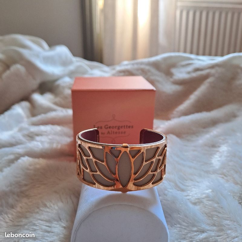 Doré Manchette Les Georgettes Bijoux Georgette Georgette Altesse