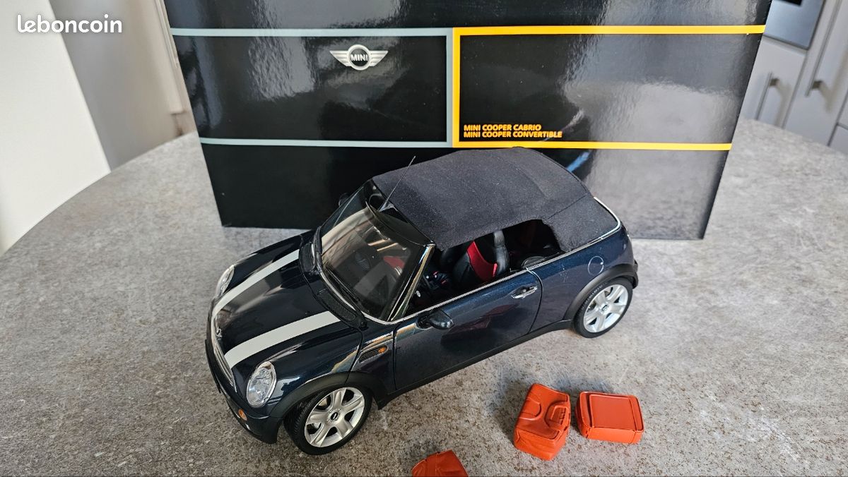 MINI COOPER cabriolet convertible rouge red 1/12 KYOSHO 08605R voiture