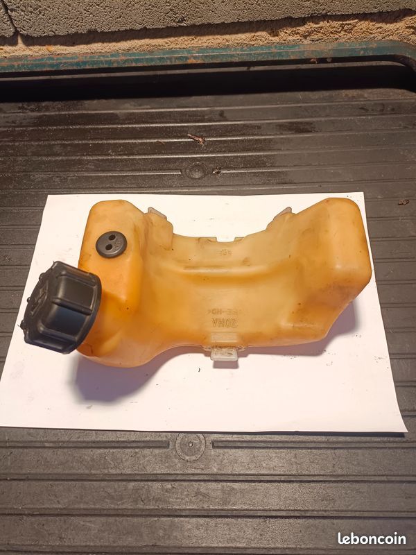 Réservoir GX 25 Honda (image 2)