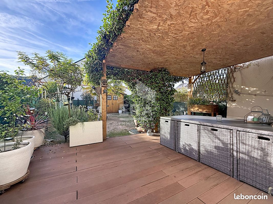 Maison 4 pièces 91 m² · à Étampes · 91 m² · 270 300 €