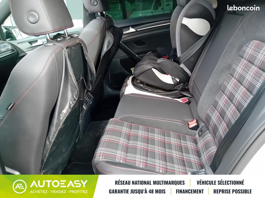 Volkswagen Golf 2.0 TSI 220 ch GTI DSG6 5p - Toit Ouvrant - Sièges chauffants - (image 17)