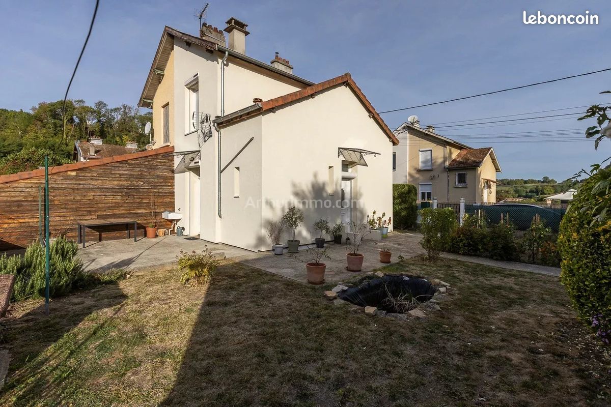 Maison 3 pièces 51 m² · à Saint-Sorlin-de-Morestel · 51 m² · 179 000 €