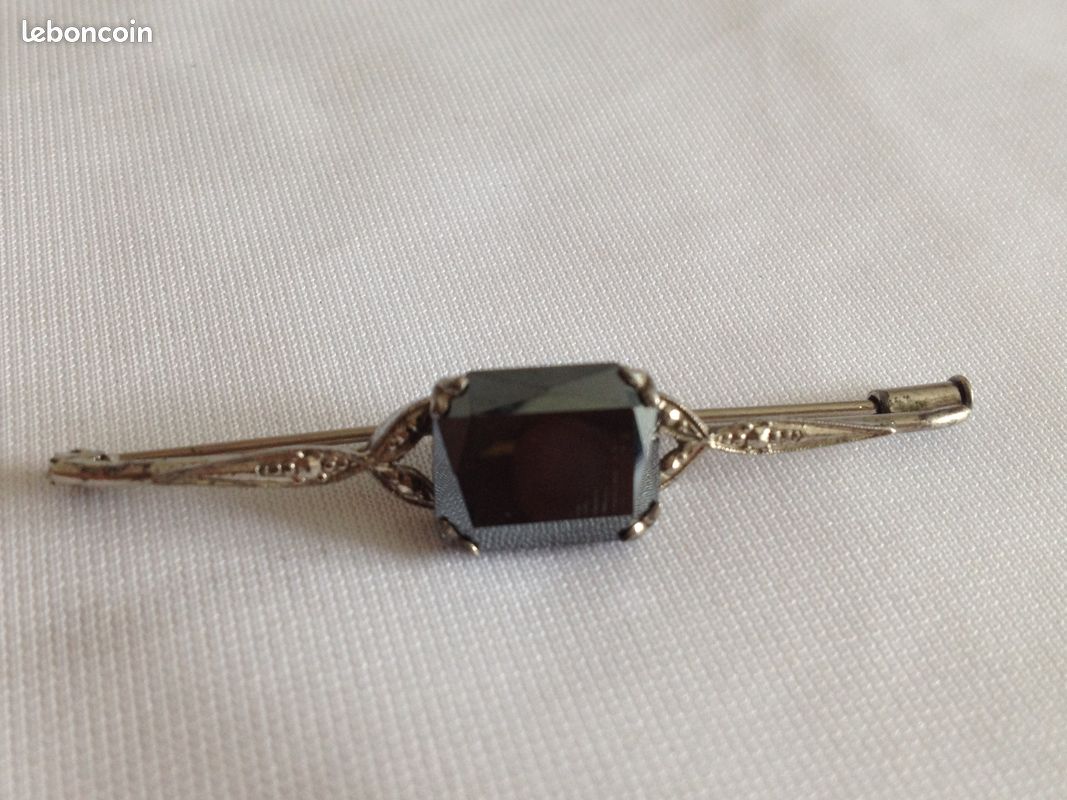 Broche Ancienne Art Déco - Marcassites Et Hématite Sur Argent