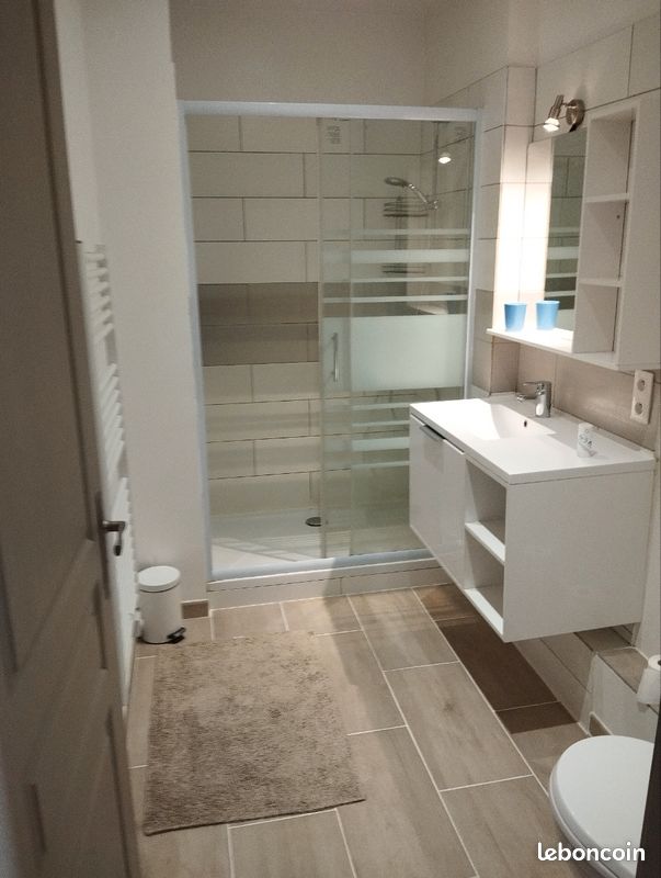 Appartement 2 pièces 57 m² · à Marvejols · 57 m² · 585 €