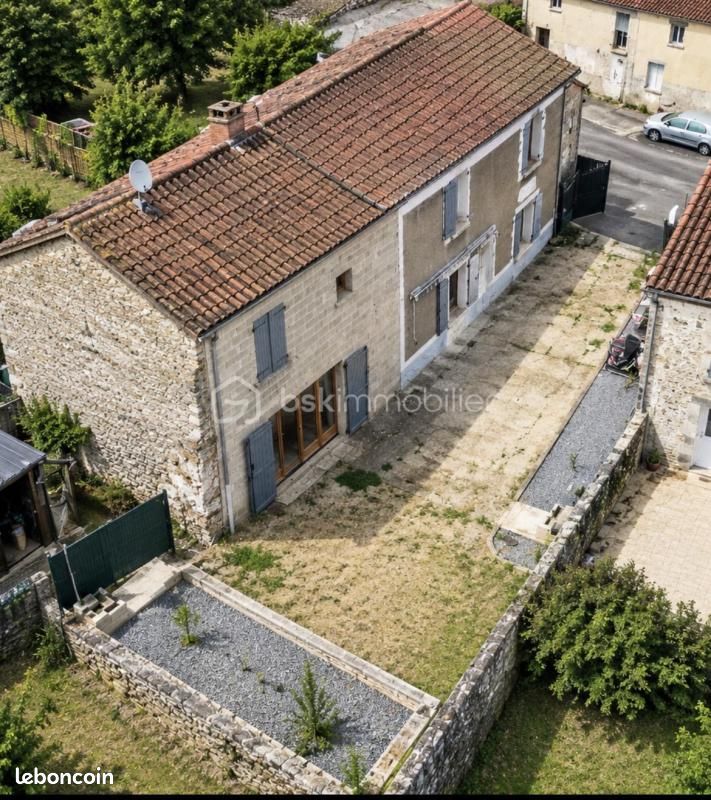 Maison 5 pièces 122 m² · à Chailly-en-Brie · 122 m² · 210 000 €