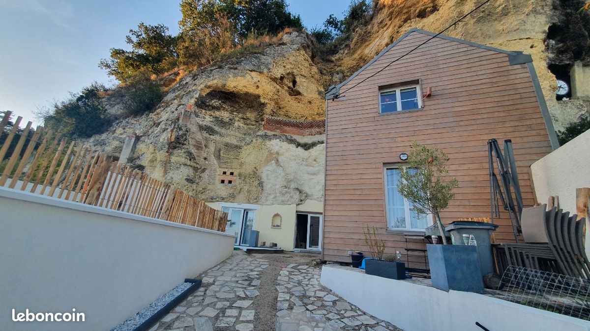 Maison 8 pièces 160 m² · à Rochecorbon · 160 m² · 349 000 €