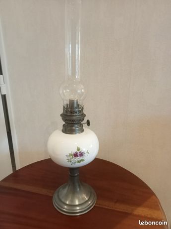 Lampe de table Art Déco en étain véritable circa 1920