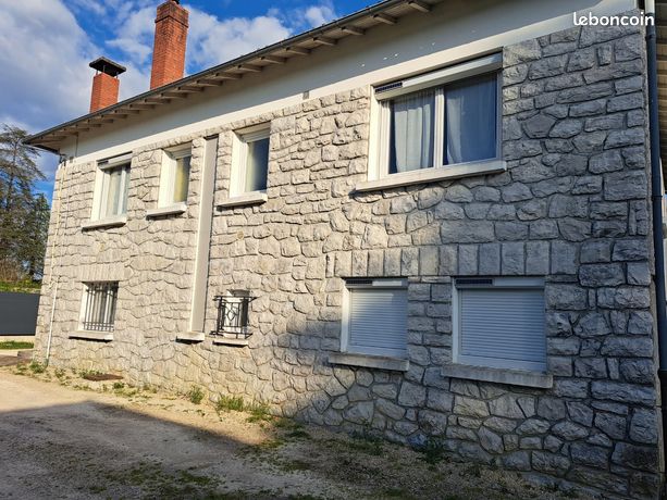 Location maison F7