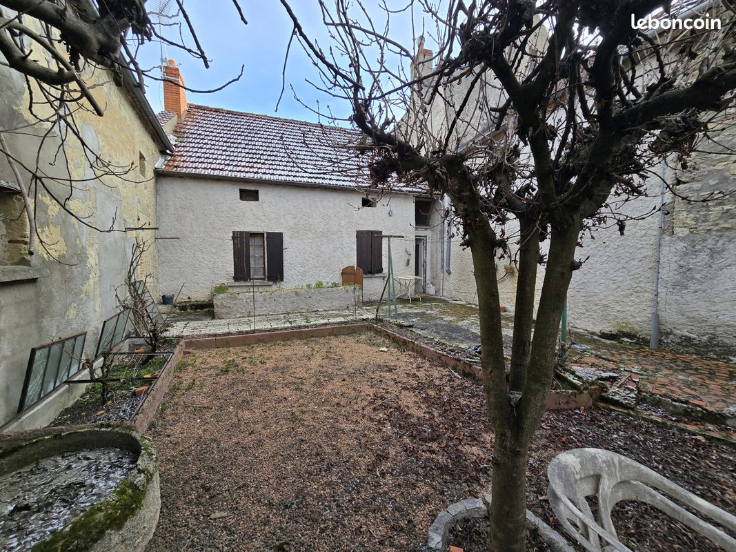 Maison 5 pièces 122 m² · à Le Vernet · 122 m² · 109 000 €