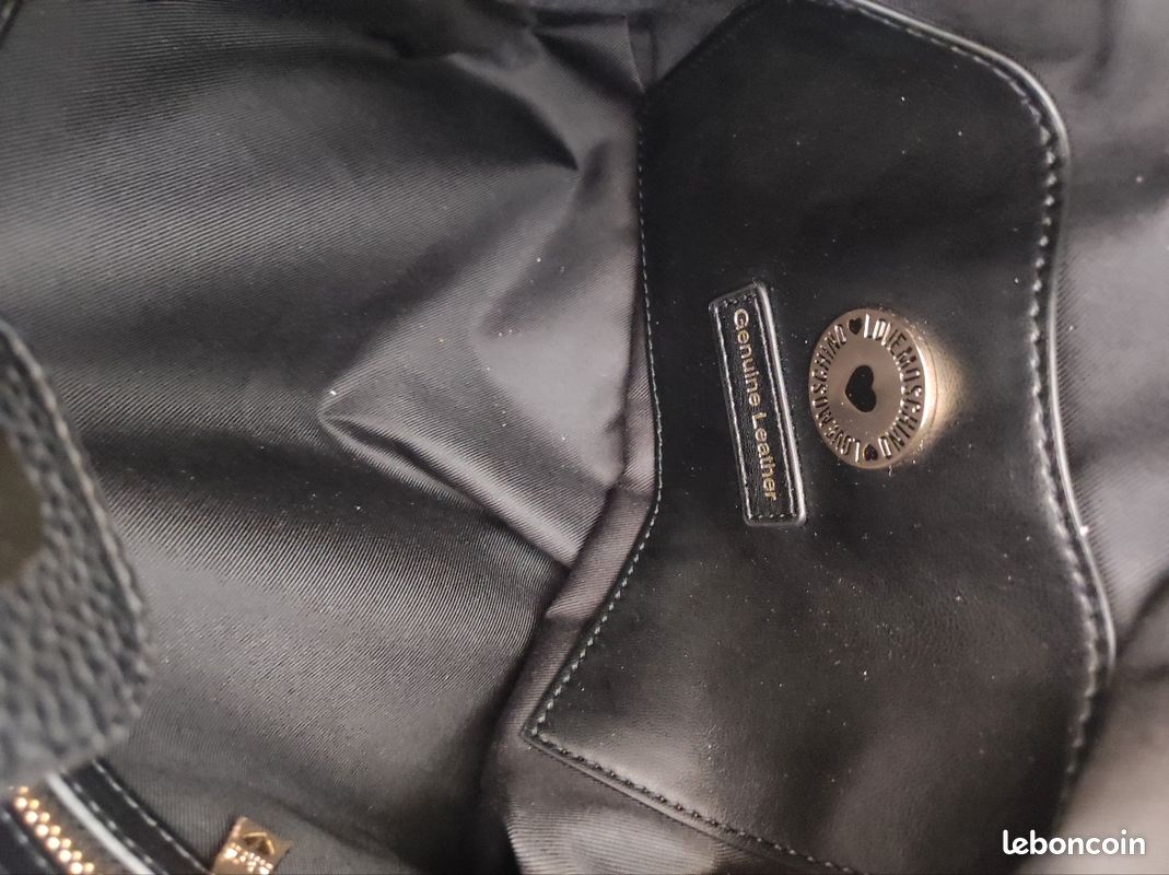 Magnifique sac neuf Love Moschino en cuir (image 10)