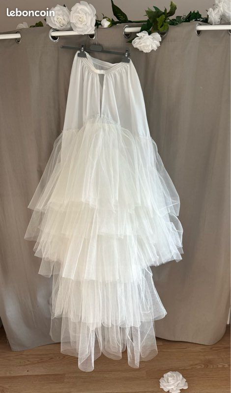 Jupon avec traîne amovible Vêtements