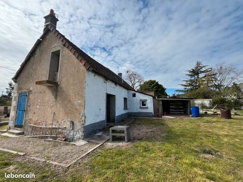 Maison 4 pièces 86 m² · à La Berthenoux · 86 m² · 40 000 €