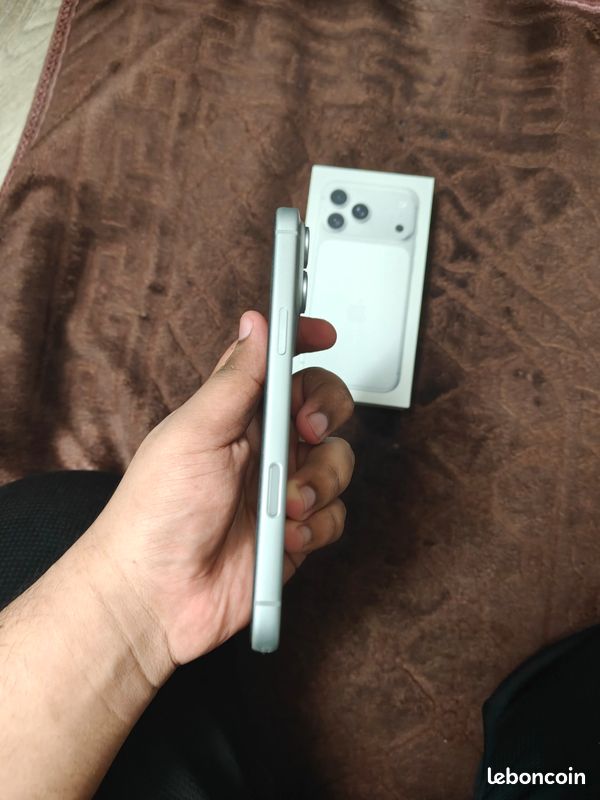 IPhone 17 pro max (image 5)