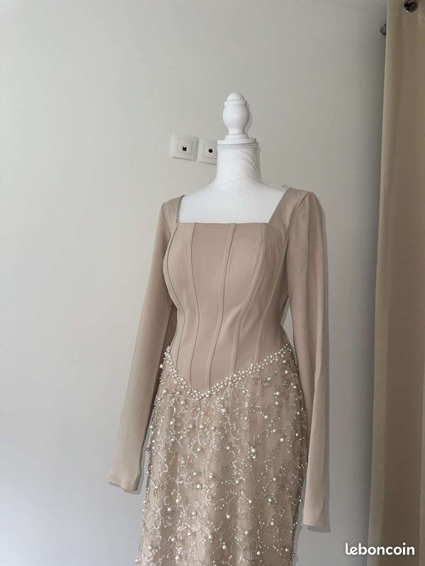 Robe de soirée (image 4)