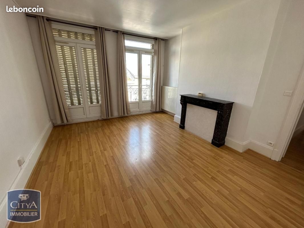 Appartement a louer chalons-en-champagne - 3 pièce(s) - 60 m2 - Surfyn